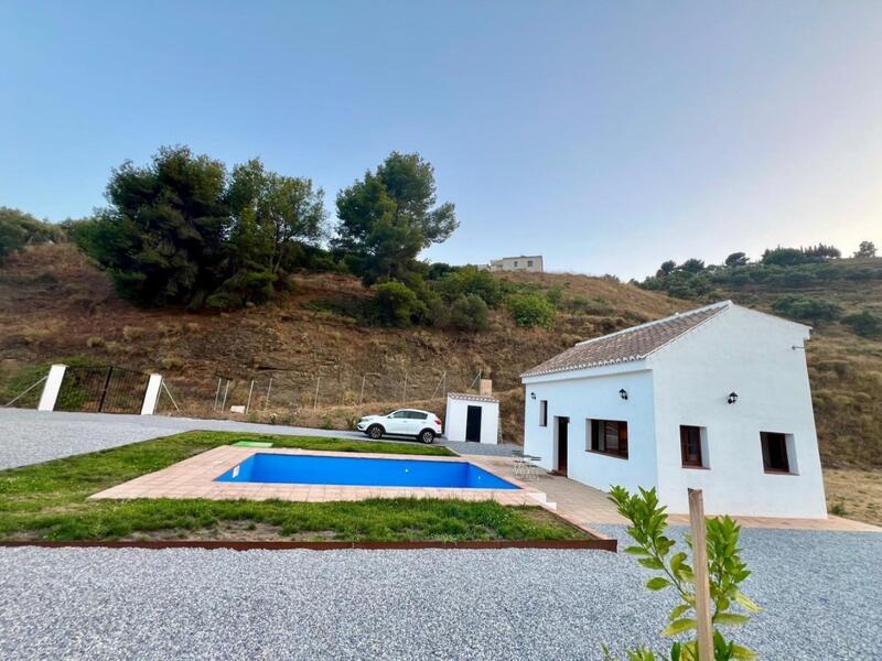 Country House for sale in Frigiliana, Málaga