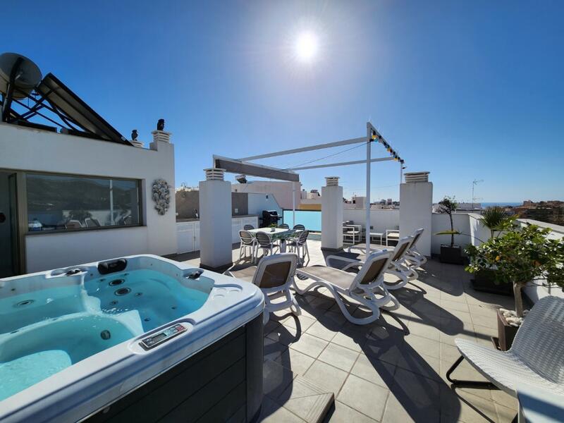 Appartement Te koop in Nerja, Málaga