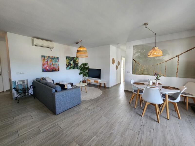 3 bedroom Apartment for sale