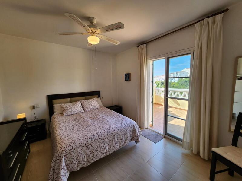 2 slaapkamer Appartement Te koop