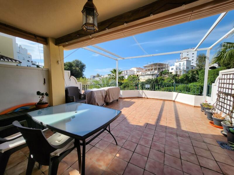 2 slaapkamer Appartement Te koop