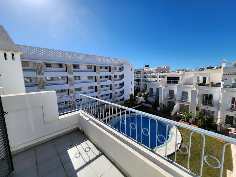 Stadthaus zu verkaufen in Nerja, Málaga