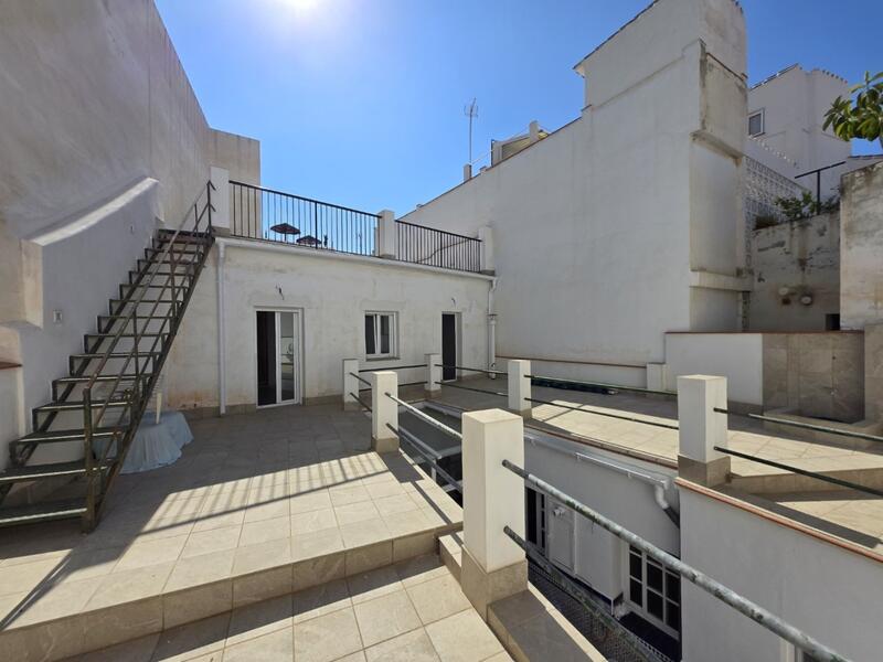 Maison de Ville à vendre dans Nerja, Málaga