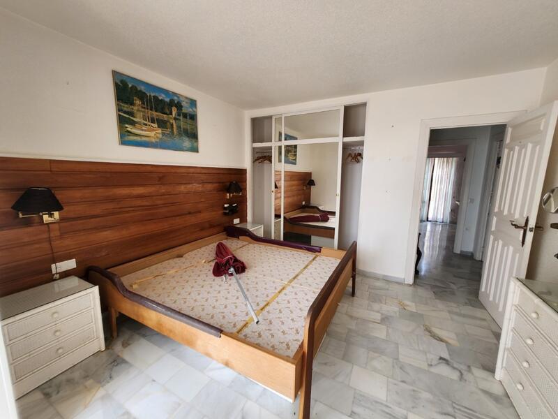2 bedroom Townhouse for sale