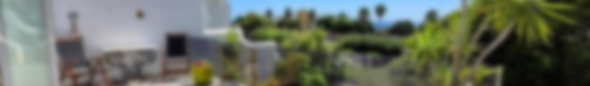 2 bedroom Townhouse for sale