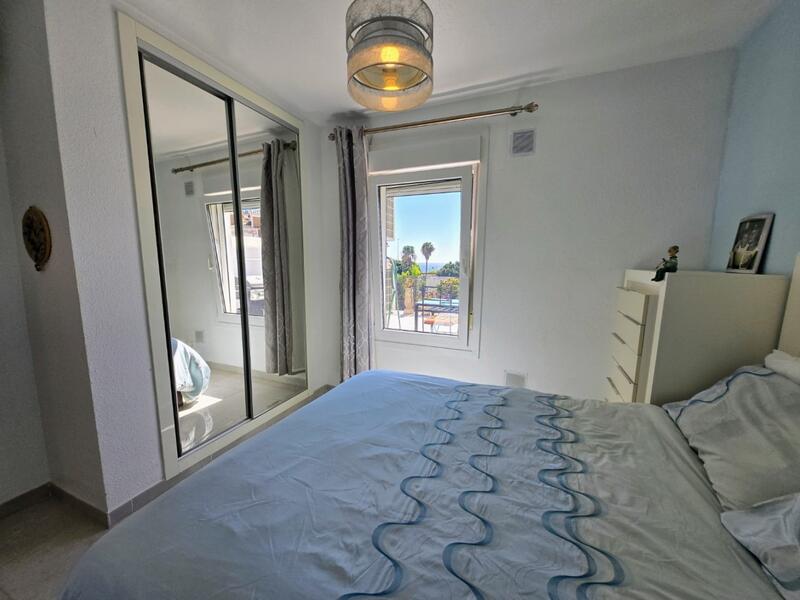 2 bedroom Townhouse for sale