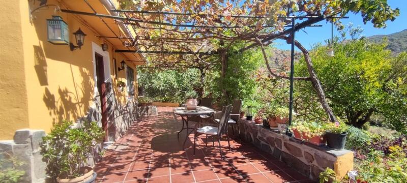 1 Cuarto Casa de Campo en venta