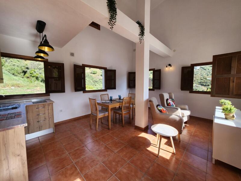1 bedroom Country House for sale