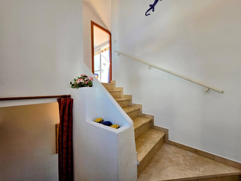 2 bedroom Townhouse for sale