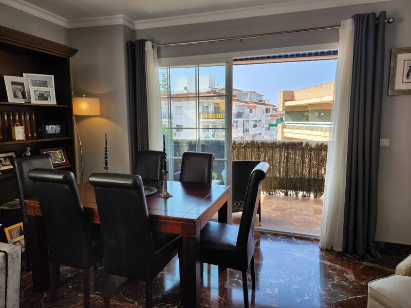 3 bedroom Apartment for sale