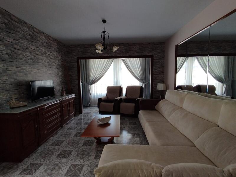 3 bedroom Apartment for sale