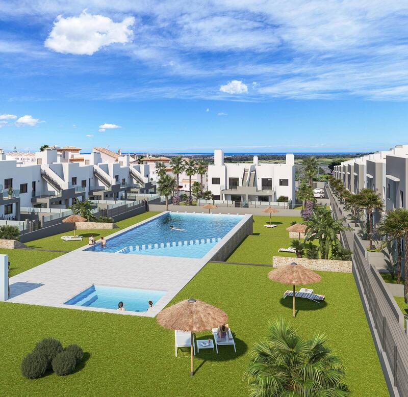 Villa til salgs i San Miguel de Salinas, Alicante