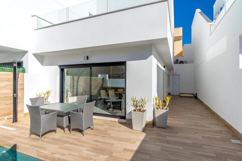 3 Cuarto Villa en venta