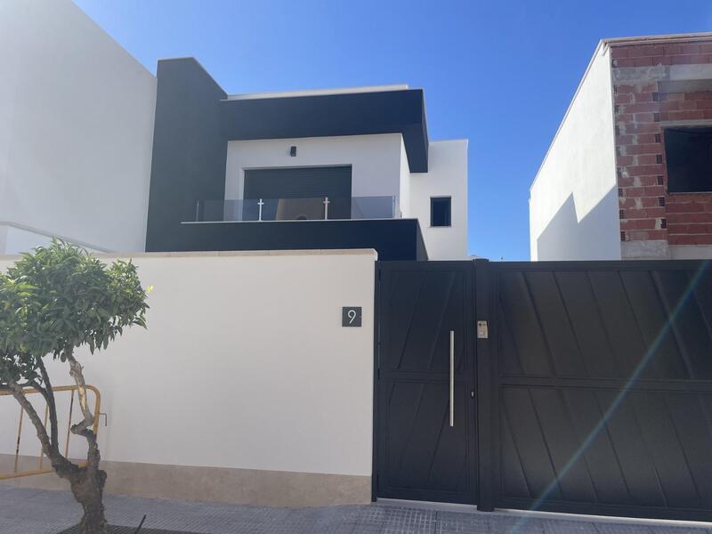 3 bedroom Villa for sale