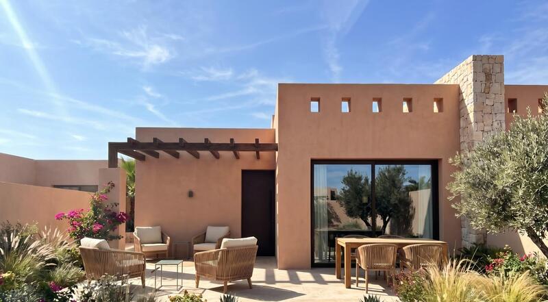 2 bedroom Duplex for sale