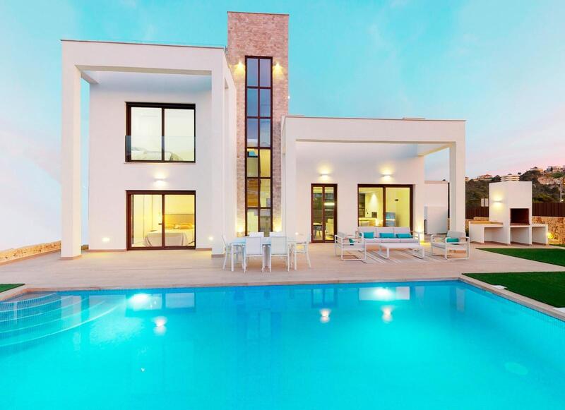 Villa for sale in Finestrat, Alicante