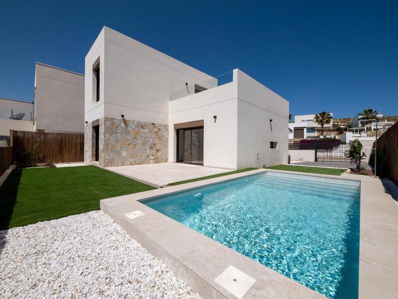 3 bedroom Villa for sale 3 bedroom Villa for sale