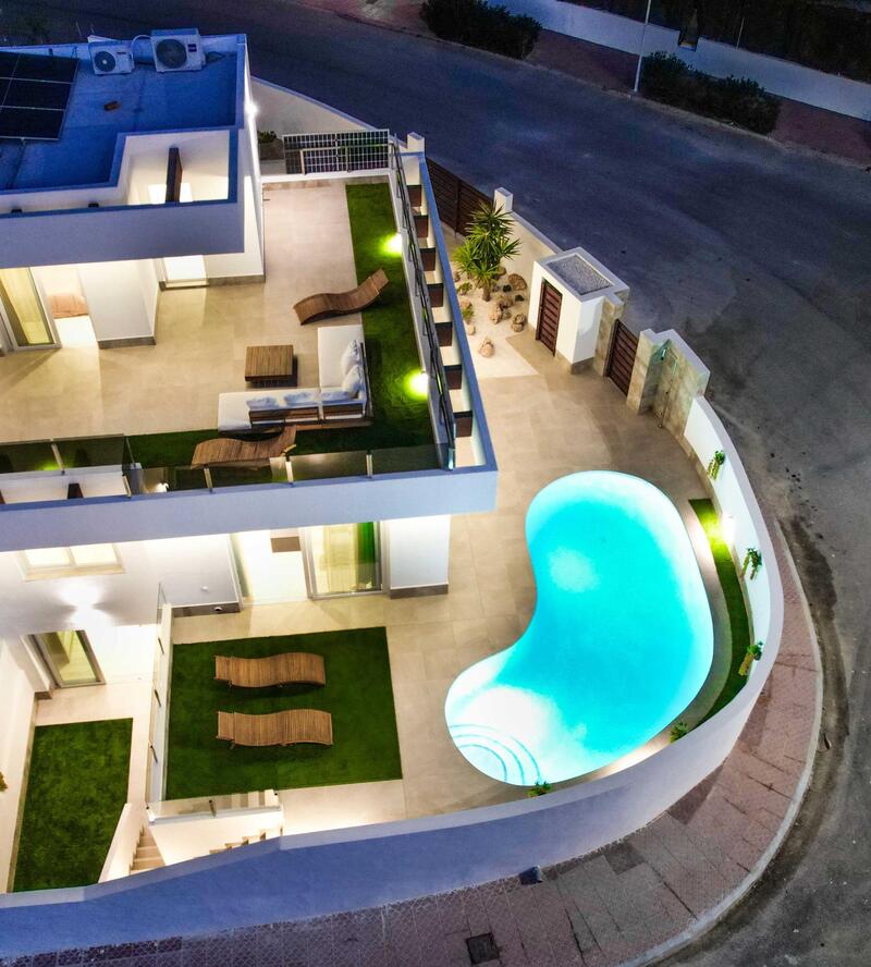 5 soverom Villa til salgs 5 soverom Villa til salgs