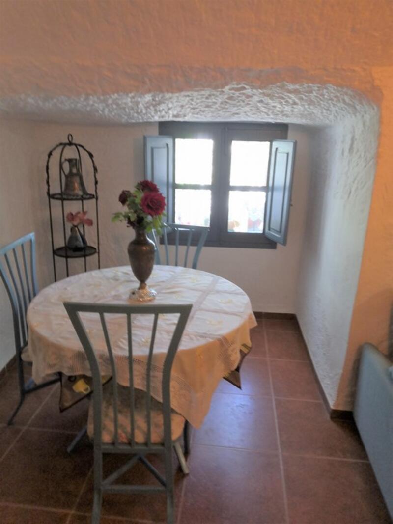 5 Cuarto Casa Cueva en venta