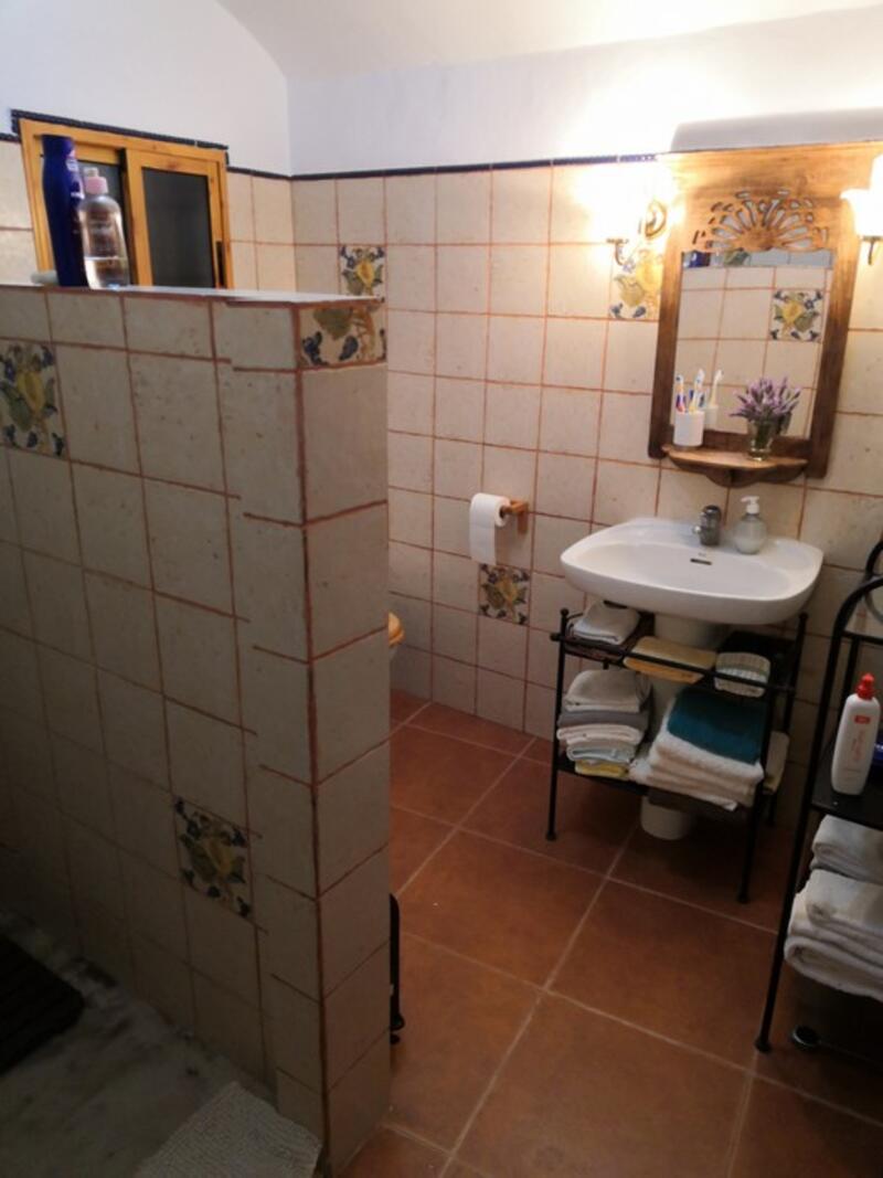 5 Cuarto Casa Cueva en venta