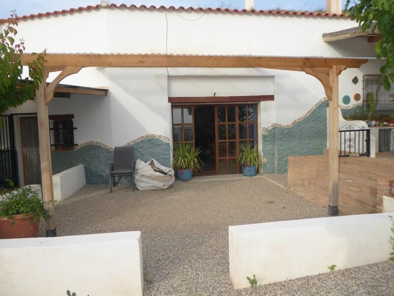 4 Cuarto Casa Cueva en venta