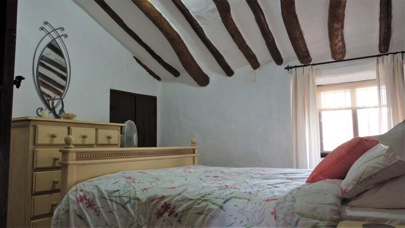 3 bedroom Country House for sale