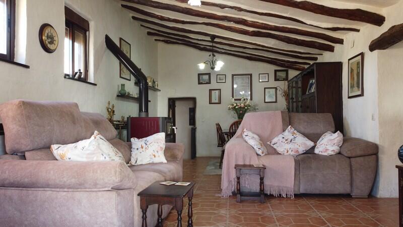 3 bedroom Country House for sale