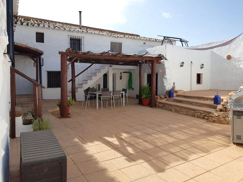 Country House for sale in Cullar, Granada