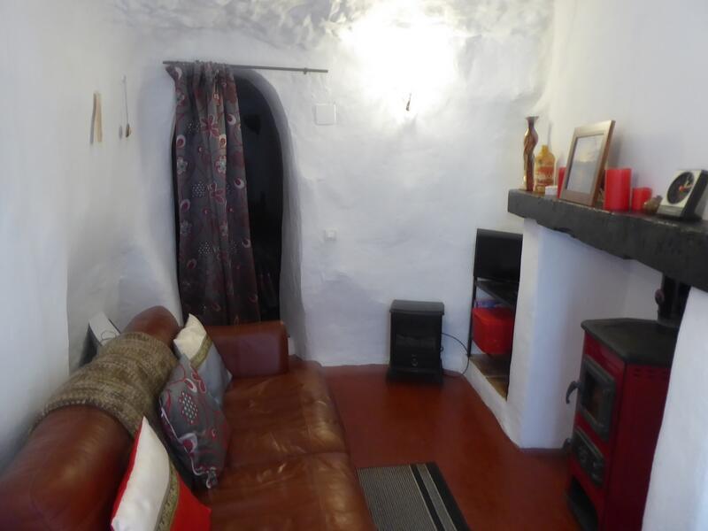 3 chambre Maison Troglodyte à vendre