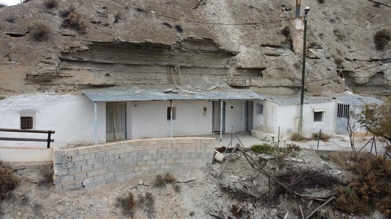 Cave House for sale in Castillejar, Granada