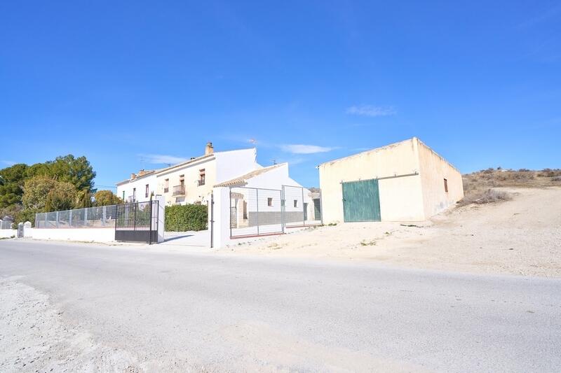 Casa de Campo en venta en Benamaurel, Granada