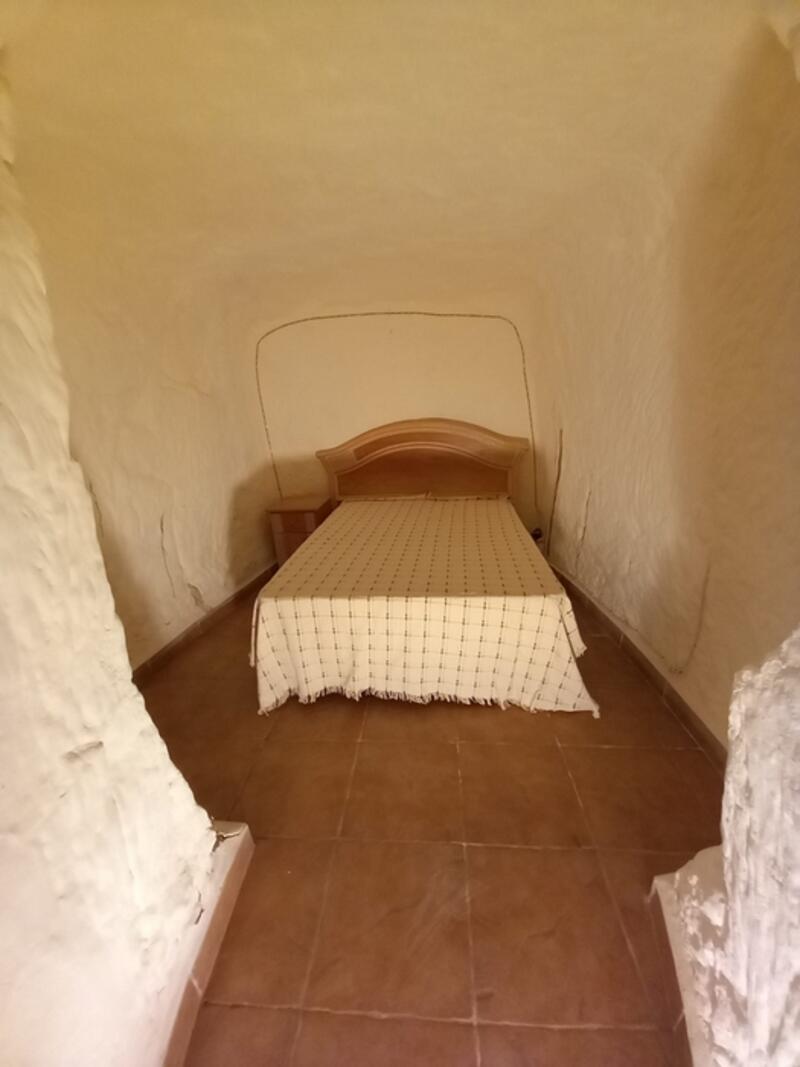 3 sovrum Grottahus till salu