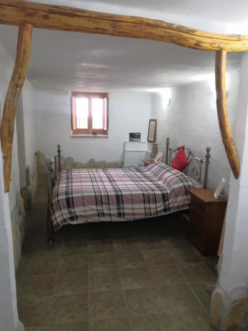 4 chambre Maison Troglodyte à vendre