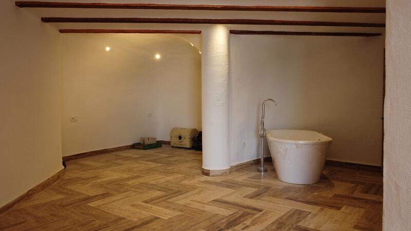 3 chambre Maison Troglodyte à vendre