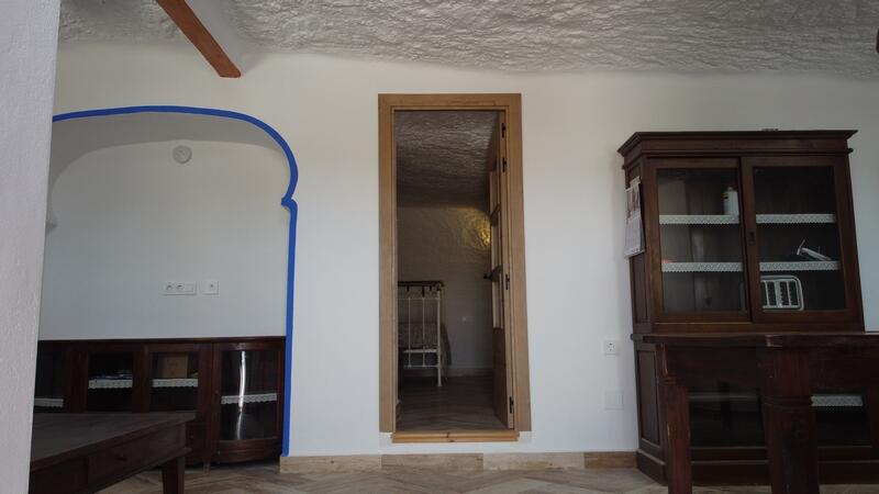 3 chambre Maison Troglodyte à vendre