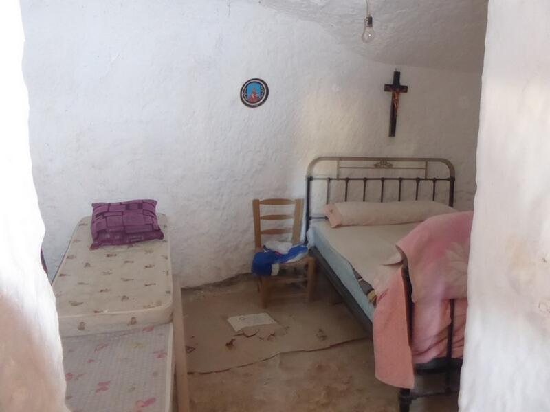 4 slaapkamer Grotwoning Te koop
