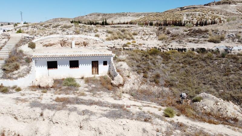 2 soverom Grottehuset til salgs