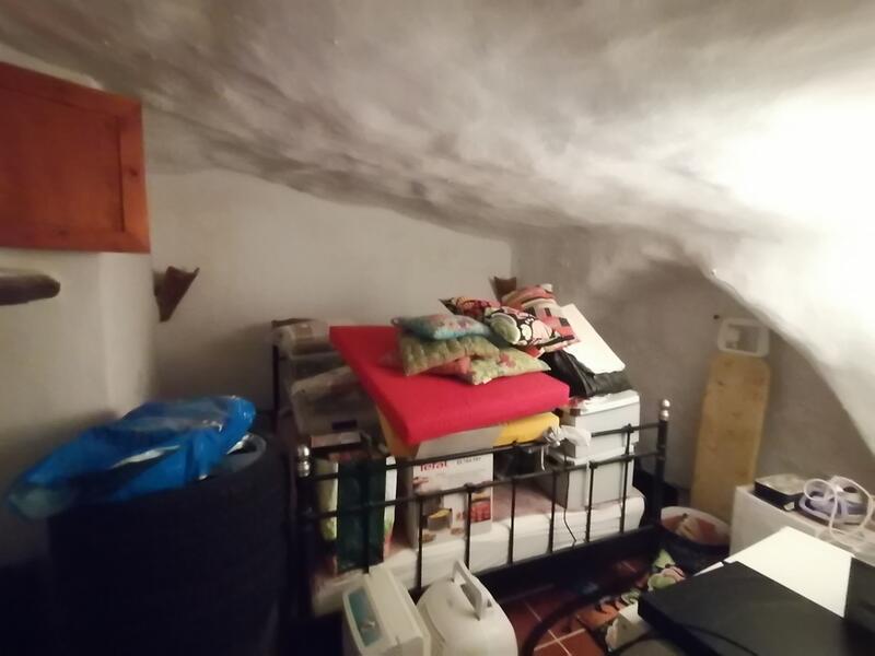 3 bedroom Cave House for sale