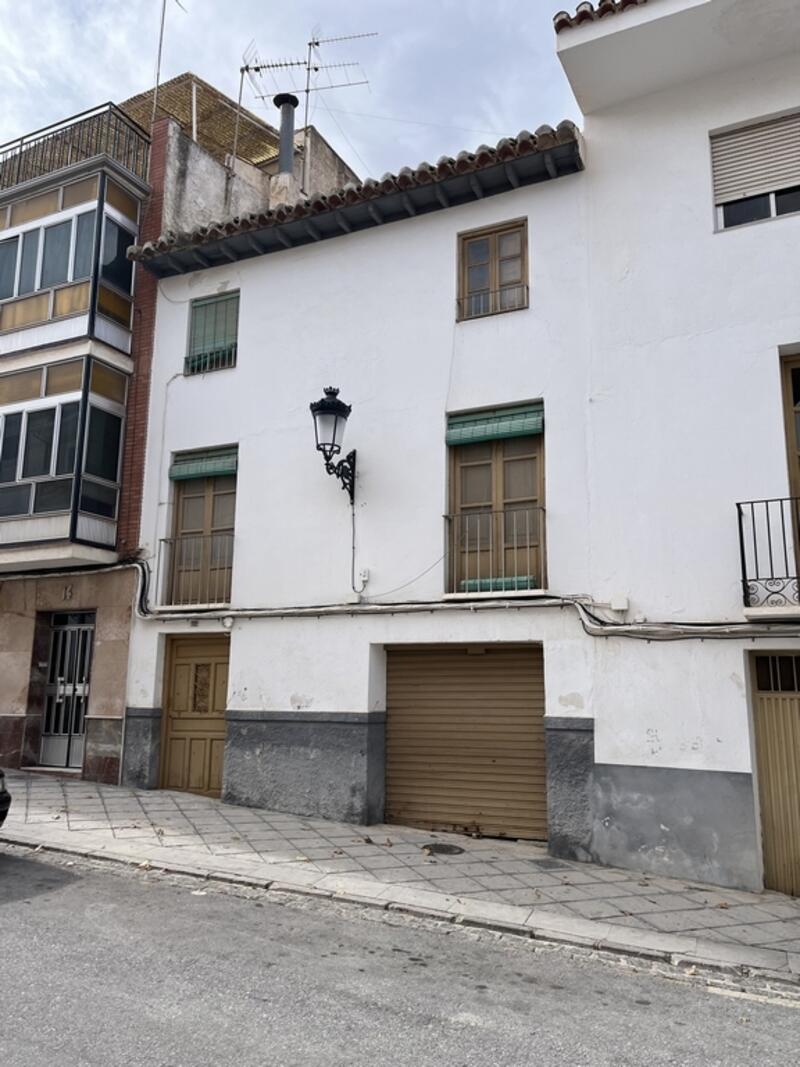 Landsted til salg i Baza, Granada