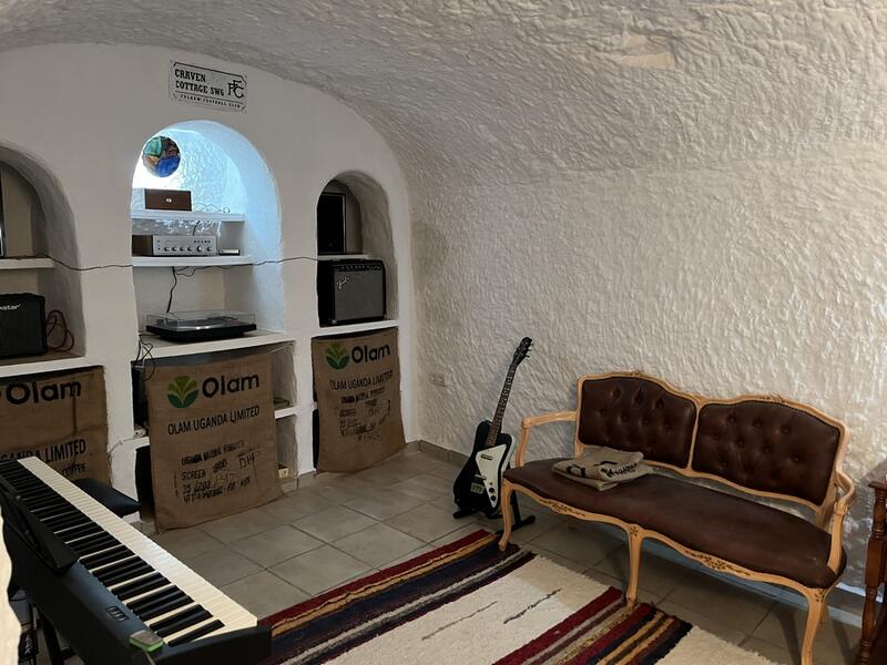 7 chambre Maison Troglodyte à vendre
