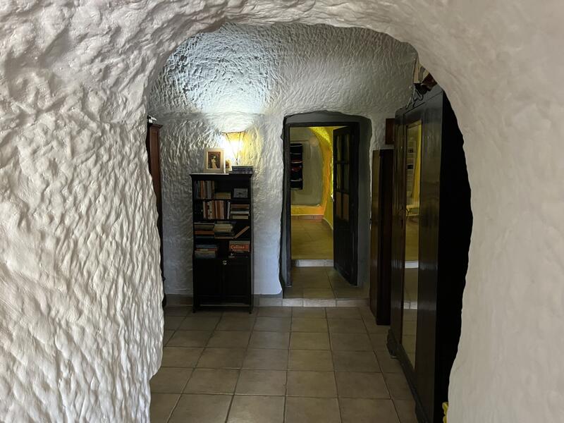 7 chambre Maison Troglodyte à vendre