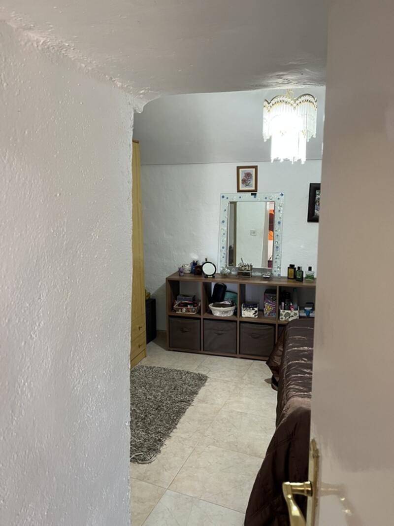 4 slaapkamer Grotwoning Te koop