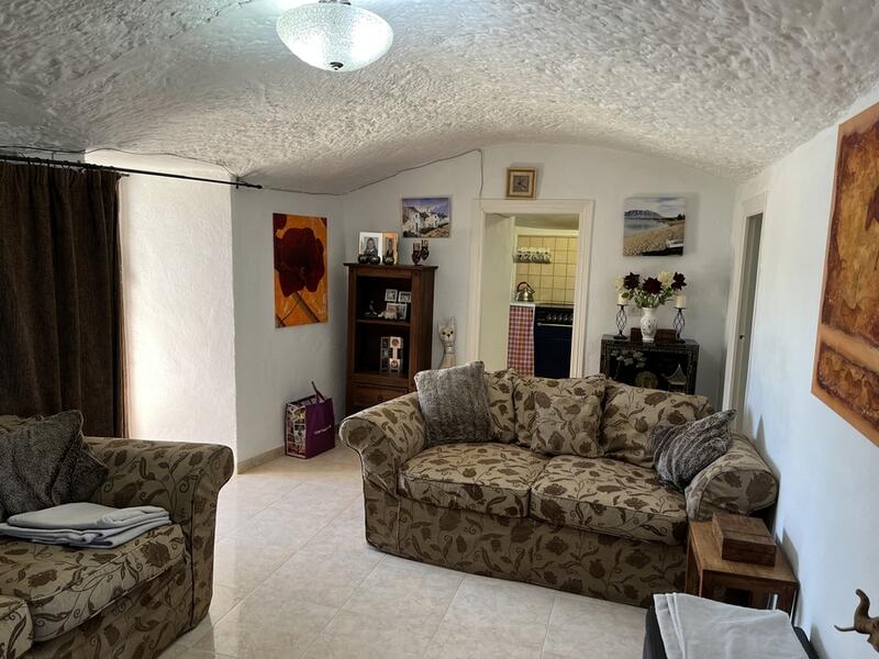4 slaapkamer Grotwoning Te koop