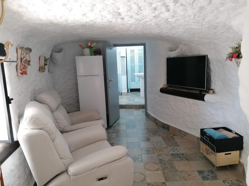2 slaapkamer Grotwoning Te koop