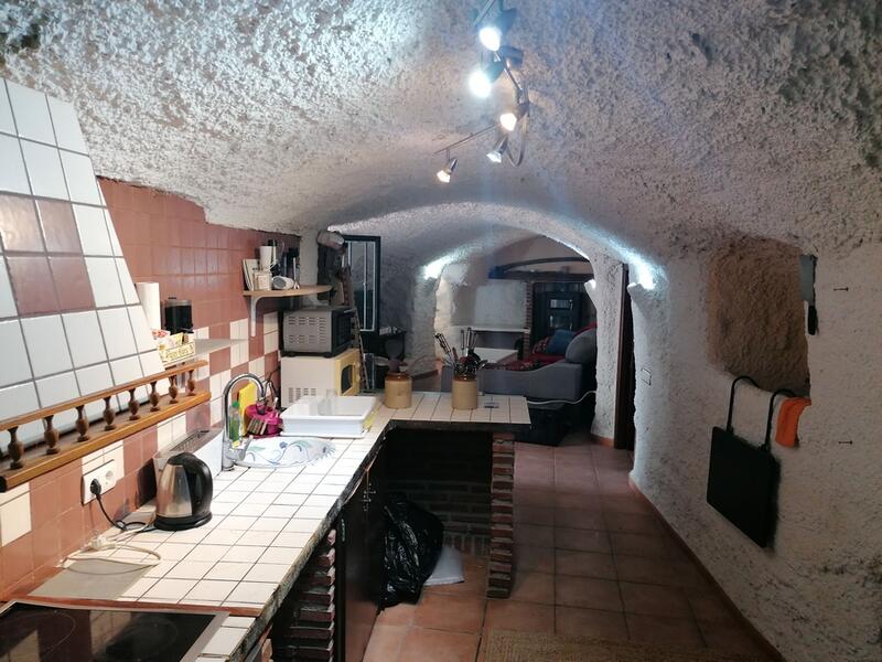 3 chambre Maison Troglodyte à vendre