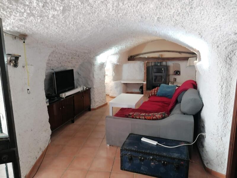 3 chambre Maison Troglodyte à vendre