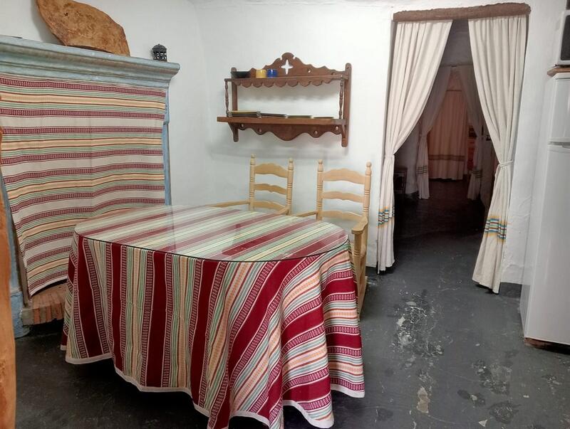 3 slaapkamer Grotwoning Te koop