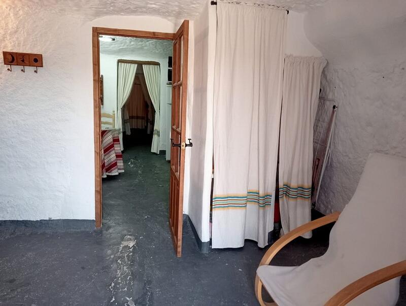 3 slaapkamer Grotwoning Te koop