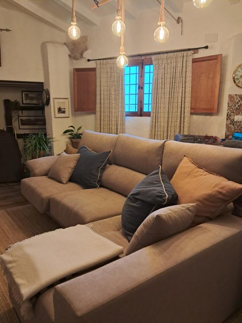 3 Cuarto Casa Cueva en venta