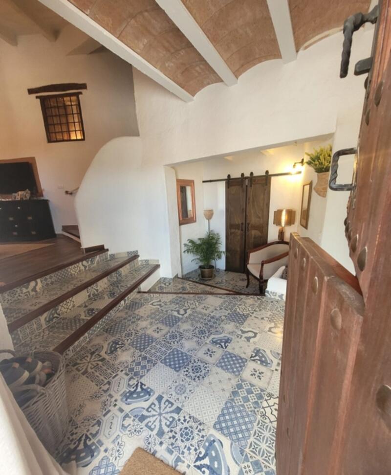 3 Cuarto Casa Cueva en venta